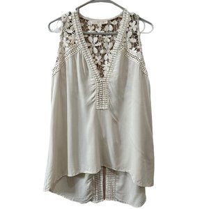 Love Stitch Women’s Size Small Ivory Open Stitch Floral Crochet Tunic Tank Top
